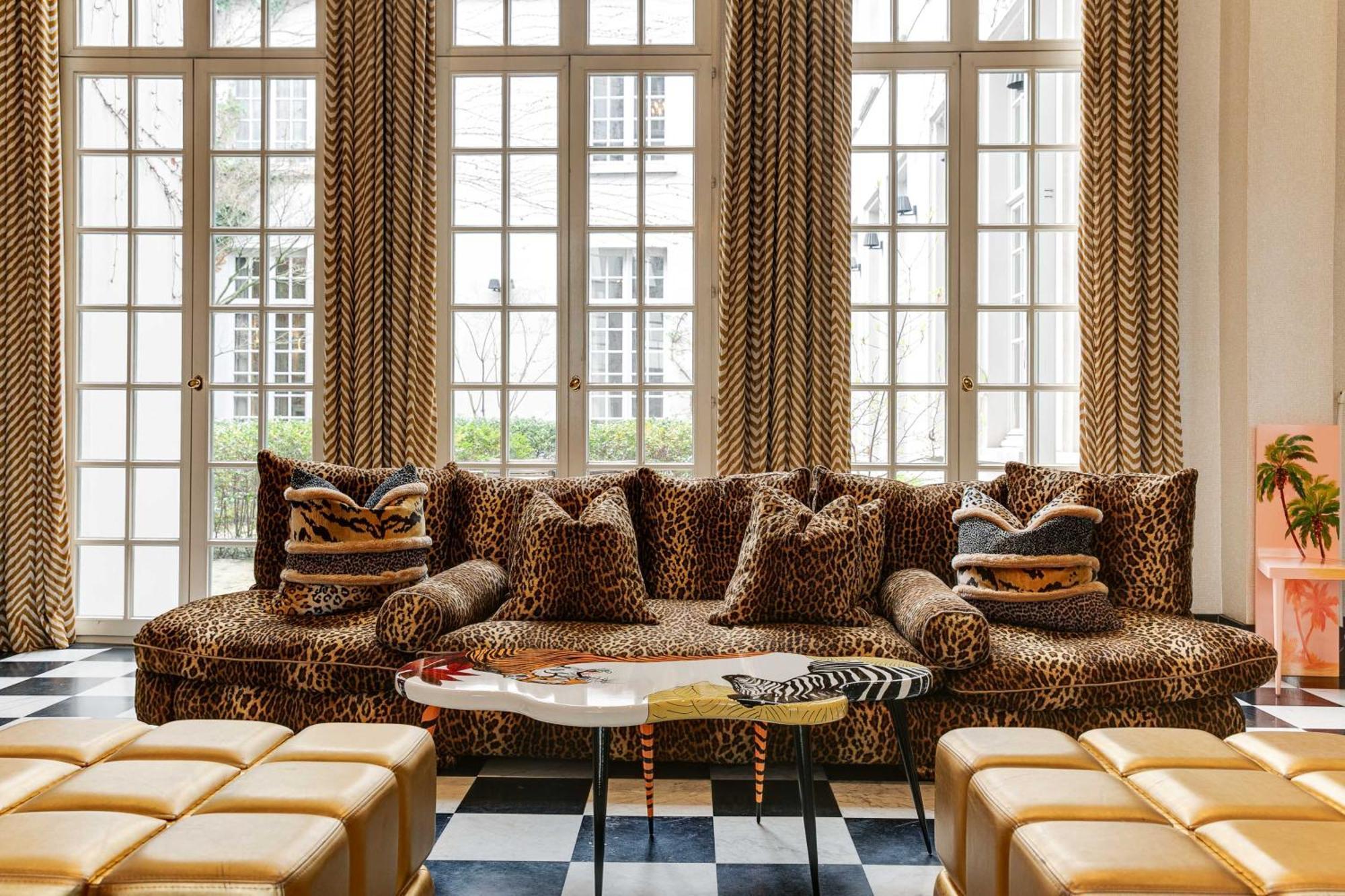 Small Luxury Hotel De Witte Lelie Antwerp Exterior photo