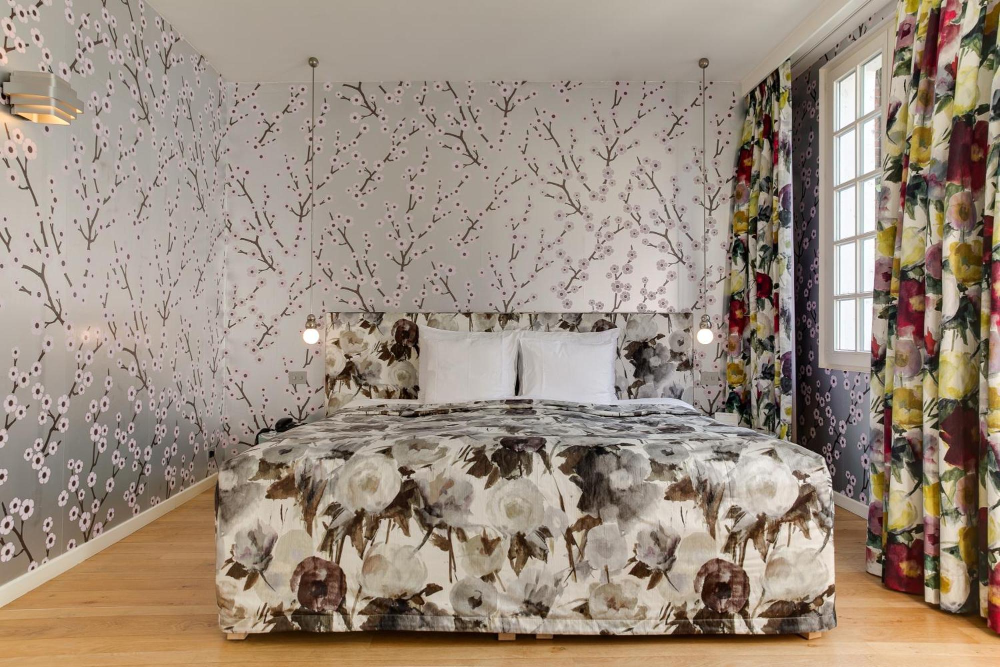 Small Luxury Hotel De Witte Lelie Antwerp Exterior photo